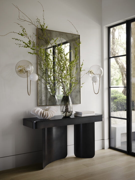 Adam-Hunter-Interior-Design-Palisades-California-Entryway